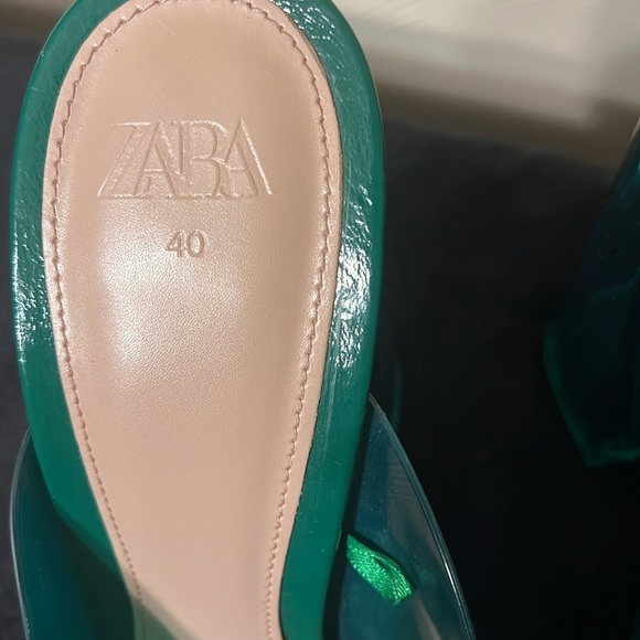Zara size 9/Euro 40 vinyl sandals green lucite heels - Picture 7 of 17